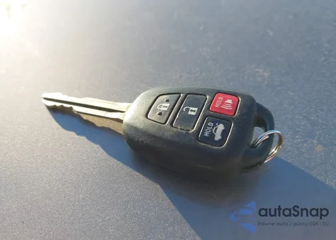 2014 Toyota Corolla Le из США, поврежденный, VIN 2T1BURHEXEC048331